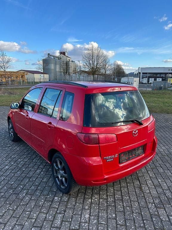 Gebraucht Mazda 2 Exclusive 101 PS (74 kW) 2004 Rot Kleinwagen