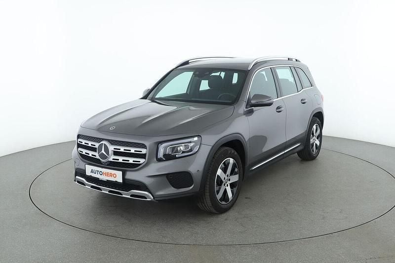 Grau Gebraucht 2023 Mercedes GLB200 Progressive SUV | 36.700 € (Guter Preis) - Bild 1/3