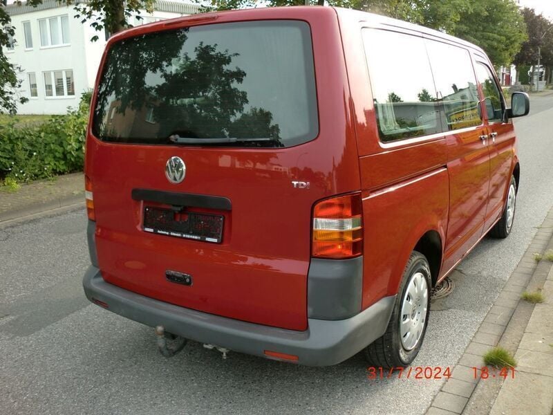 Gebraucht VW T5 131 PS (96 kW) 2006 Rot Van