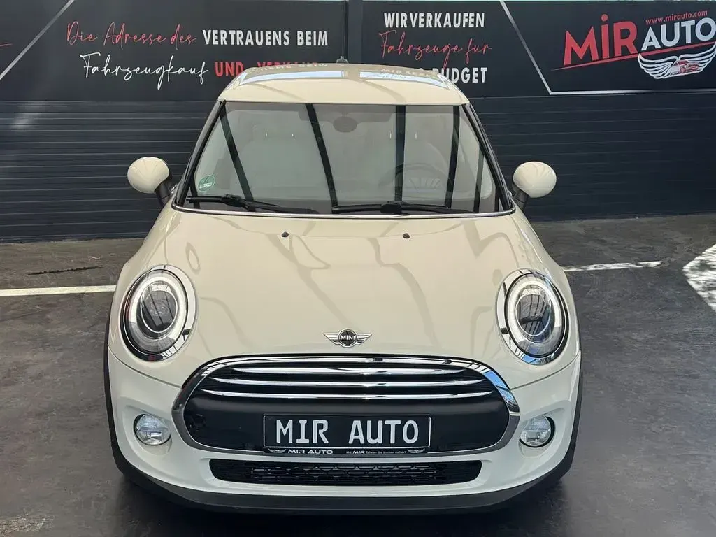 Second-hand Mini ONE 102 CP (75 kW) 2016 Alb Hatchback