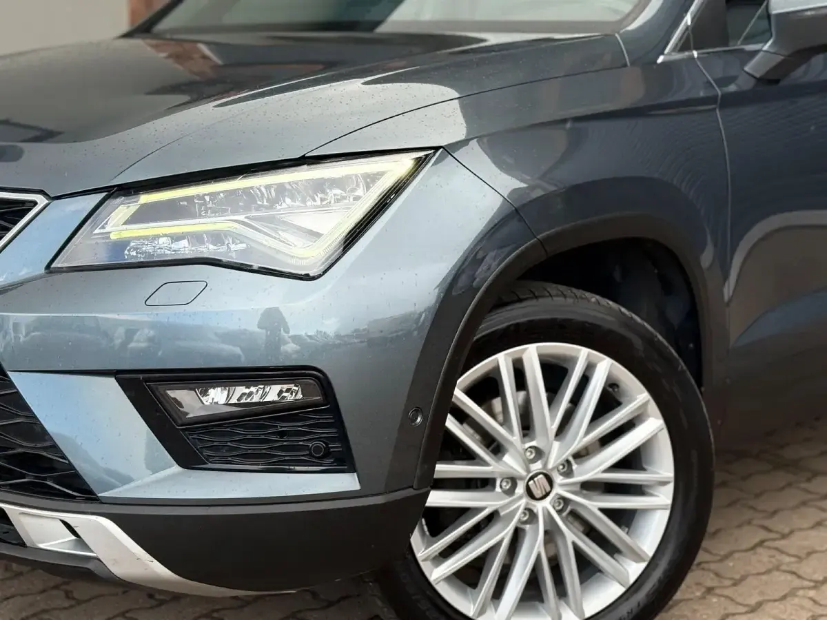 Używany Seat Ateca 4Drive 150 KM (110 kW) 2017 Szary SUV