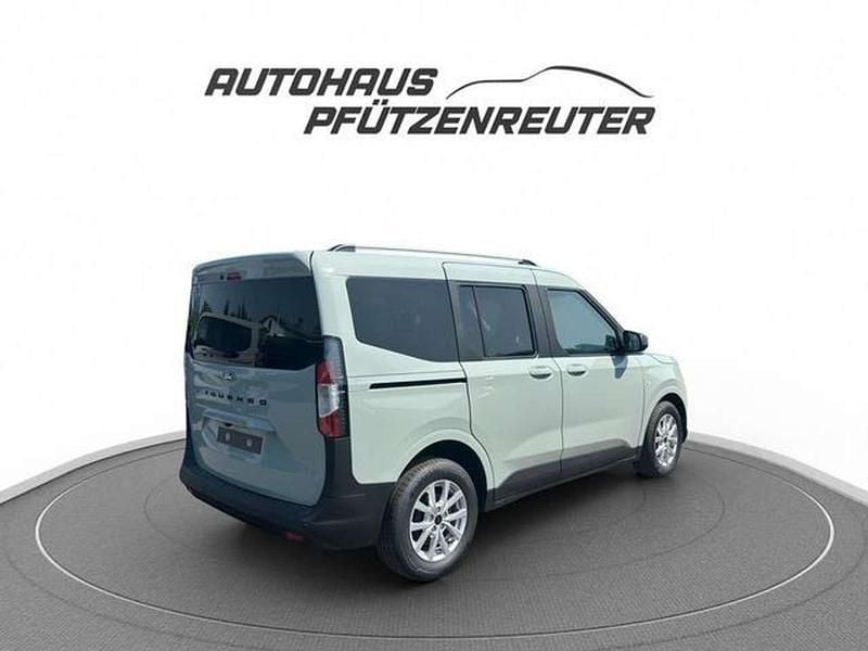 Neu Ford Tourneo Titanium 125 PS (91 kW) 2025 Cactus gray Kombi