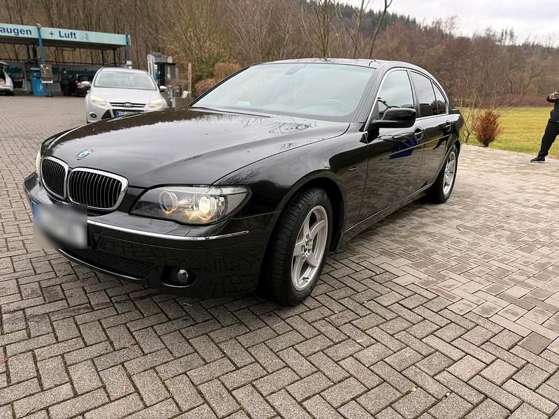 Gebraucht BMW 730 300 PS (220 kW) 2006 Schwarz Limousine