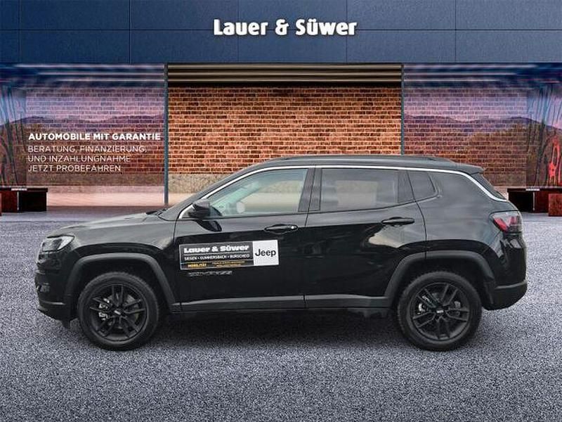 Gebraucht Jeep Compass Limited 131 PS (96 kW) 2024 Grau SUV