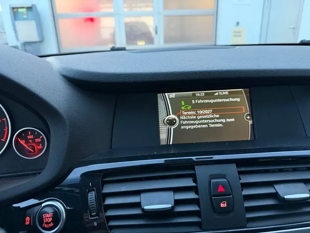 Second-hand BMW X3 184 CP (135 kW) 2012 Negru SUV