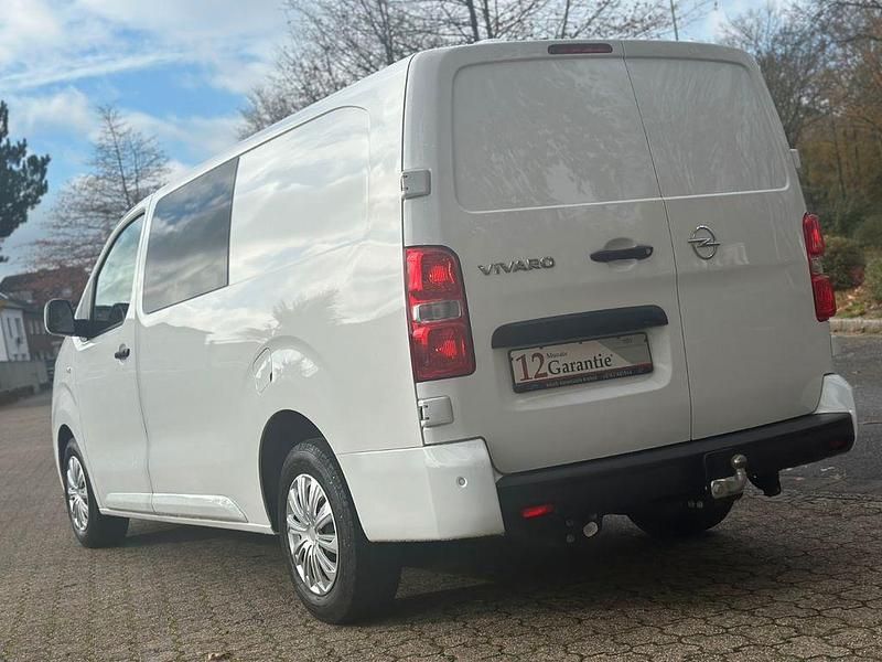 Gebraucht Opel Vivaro Edition 144 PS (105 kW) 2022 Jade weiss/arktis weiss Van / Kleinbus