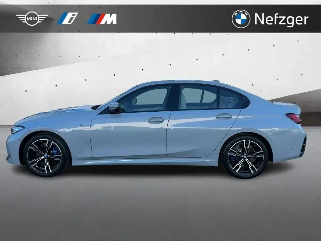 Gebraucht BMW 320 M Sport 184 PS (135 kW) 2025 Grau Limousine