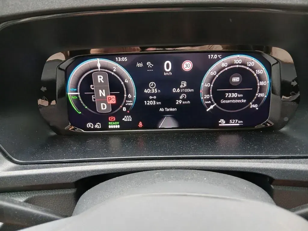 Gebraucht VW Caddy Life 150 PS (110 kW) 2025 Grau Van / Kleinbus