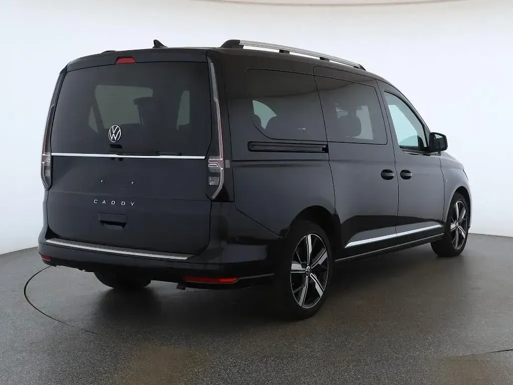 Gebraucht VW Caddy Maxi Style 122 PS (89 kW) 2024 Schwarzkeine angabe Van / Kleinbus
