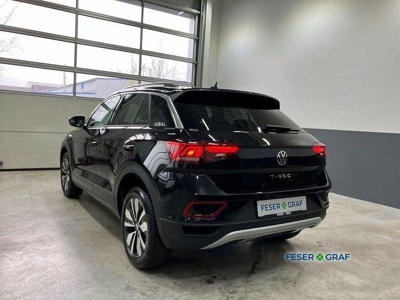 Gebraucht VW T-Roc Goal 116 PS (85 kW) 2025 Deep black perleffekt SUV