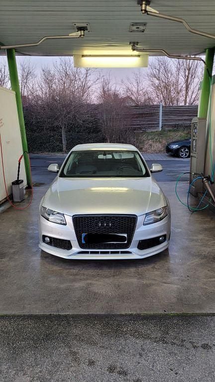 Gebraucht Audi A4 Ambiente 265 PS (194 kW) 2008 Silber Limousine