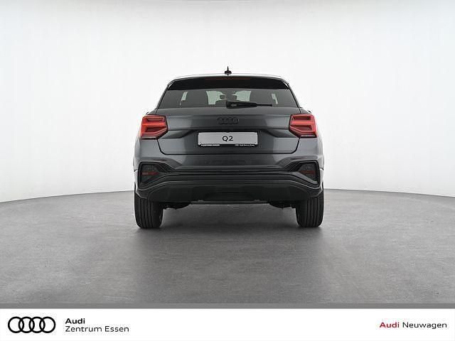 Używany Audi Q2 Competition 150 KM (110 kW) 2026 Szary SUV