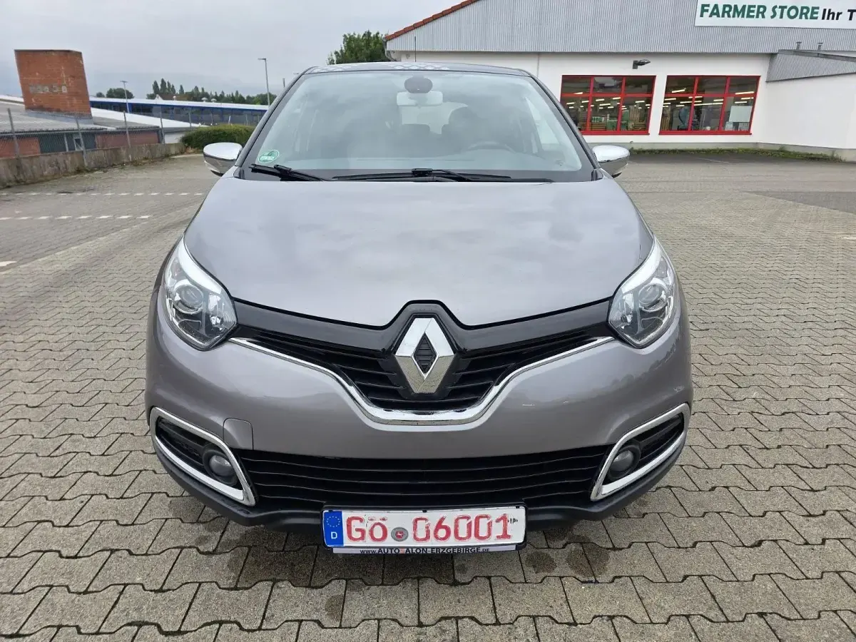 Gebraucht Renault Captur Luxe 120 PS (88 kW) 2013 Grau SUV