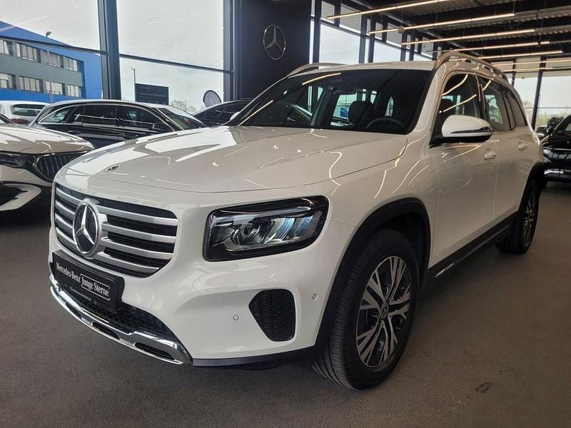 Gebraucht Mercedes GLB200 Advanced 164 PS (120 kW) 2025 Weiß SUV