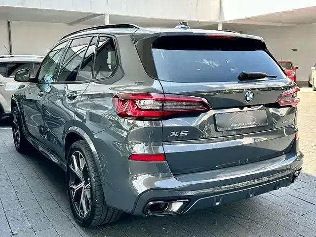 Gebraucht BMW X5 M Sport 340 PS (250 kW) 2022 Grau SUV