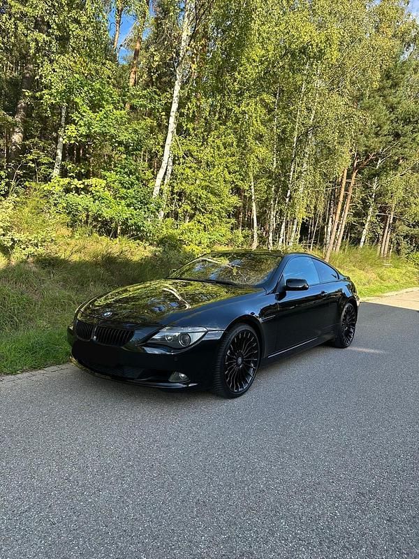 Schwarz Gebraucht 2003 BMW 645 Coupé | 9.800 € - Bild 1/4