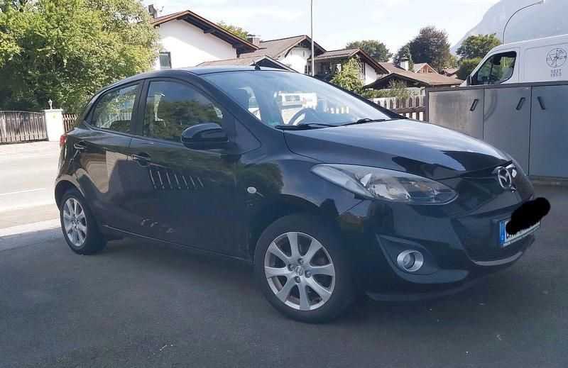 Schwarz Gebraucht 2012 Mazda 2 Edition Kleinwagen | 5.600 € (Guter Preis) - Bild 1/4