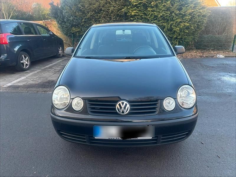 Gebraucht VW Polo 54 PS (39 kW) 2003 Schwarz Kleinwagen