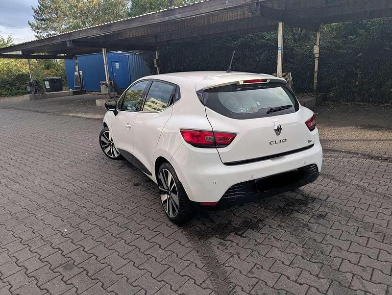 Gebraucht 2015 Renault Clio IV Dynamique Limousine | 7.500 € (Fairer Preis) - Bild 1/4