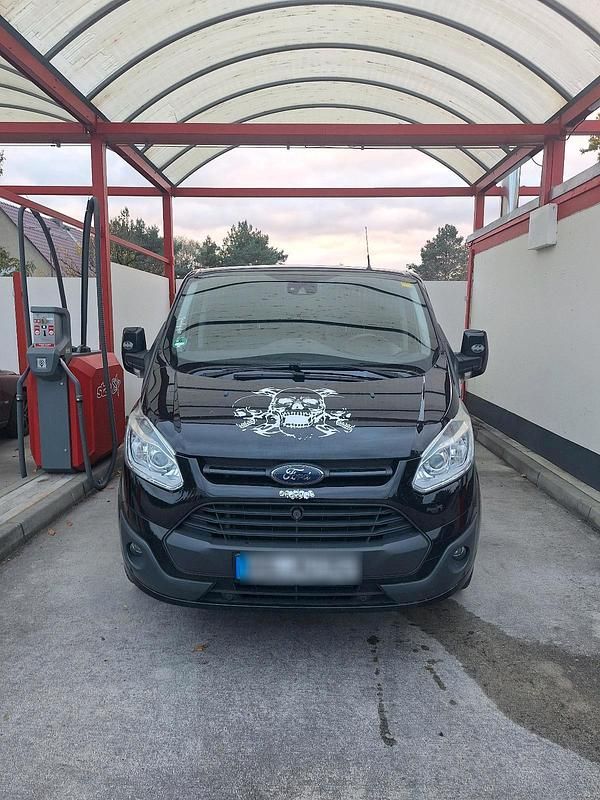 Schwarz Gebraucht 2014 Ford Tourneo Van / Kleinbus | 10.000 € (Superpreis) - Bild 1/4