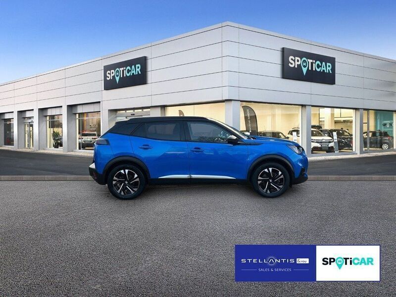 Gebraucht Peugeot e-2008 Allure 100 kW (136 PS) 2020 Blau SUV