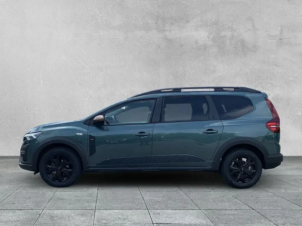 Usata Dacia Jogger Extreme 110 CV (80 kW) 2025 Verde Monovolume