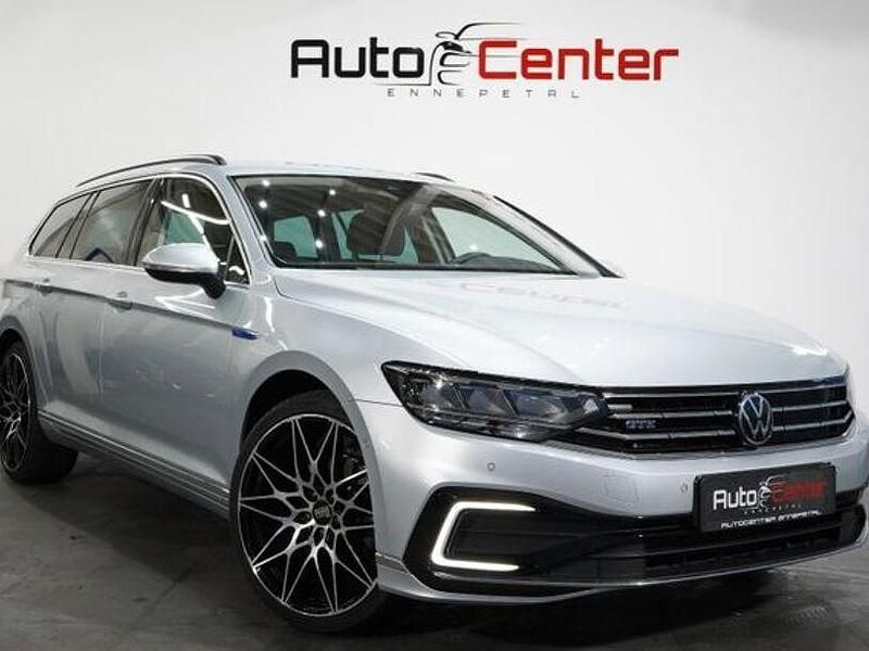Gebraucht VW Passat GTE 245 PS (180 kW) 2022 Silber Kombi