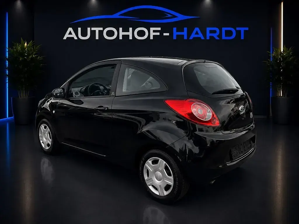 Gebraucht Ford Ka Ambiente 69 PS (50 kW) 2011 Schwarz Kleinwagen