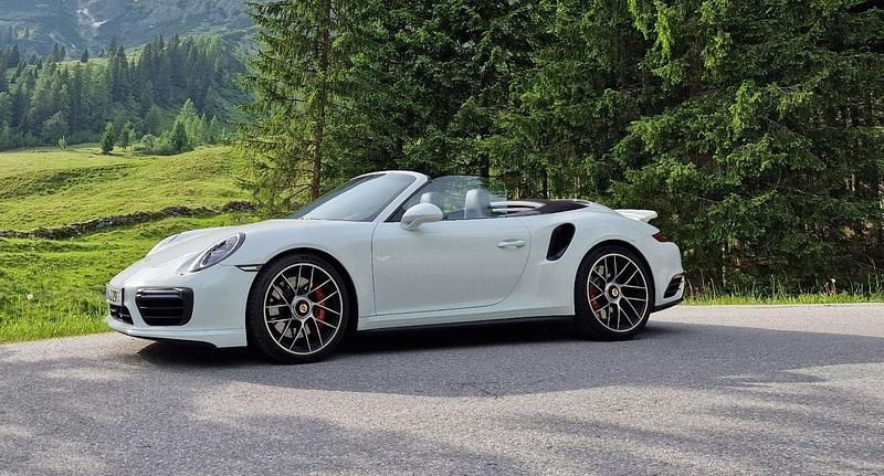 Weiß Gebraucht 2017 Porsche 991 Cabrio | 142.900 € (Fairer Preis) - Bild 1/4