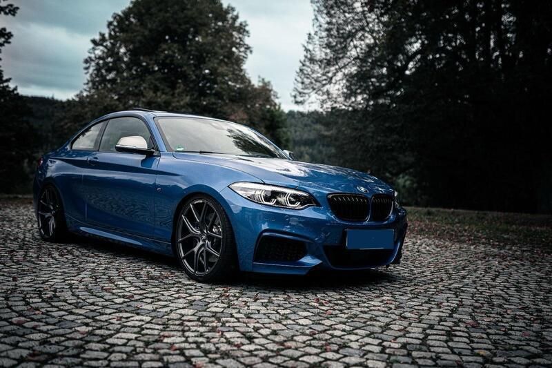 Blau Gebraucht 2018 BMW M240 M Sport Coupé | 38.000 € (Teuer) - Bild 1/4