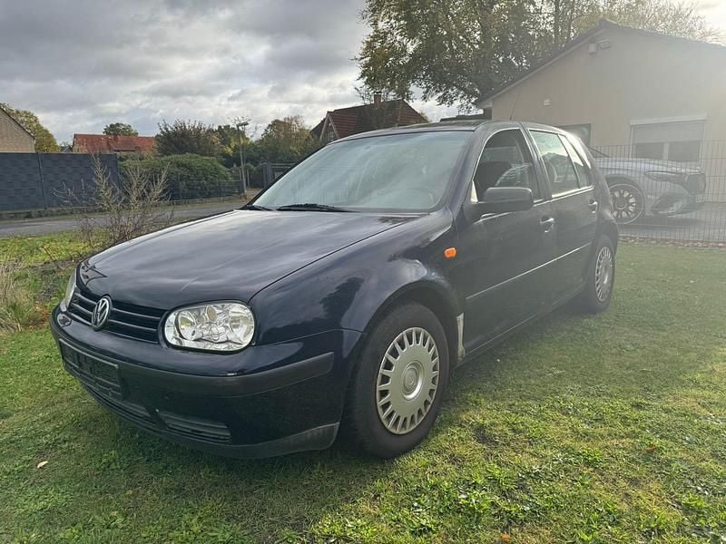 Andere farben Gebraucht 1998 VW Golf IV Kleinwagen | 460 € (Superpreis) - Bild 1/4