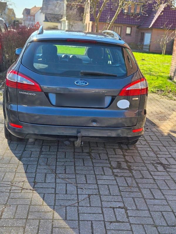 Gebraucht Ford Mondeo 116 PS (85 kW) 2008 Kombi
