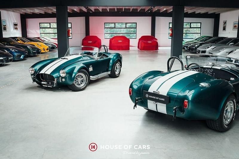 Grün Gebraucht 1965 AC Cobra Cabrio | 155.900 € - Bild 1/4