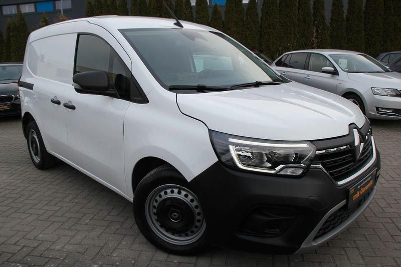 Gebraucht Renault Kangoo 75 PS (55 kW) 2022 Weiß Van / Kleinbus