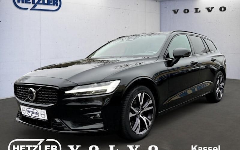 Gebraucht Volvo V60 Plus 197 PS (144 kW) 2022 Schwarz Kombi