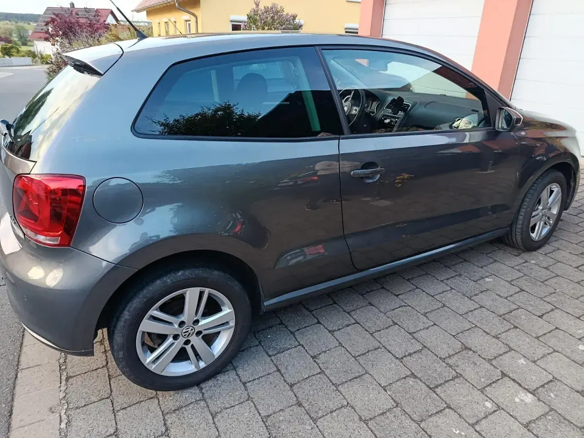 Gebraucht VW Polo Team 86 PS (63 kW) 2010 Grau Kleinwagen