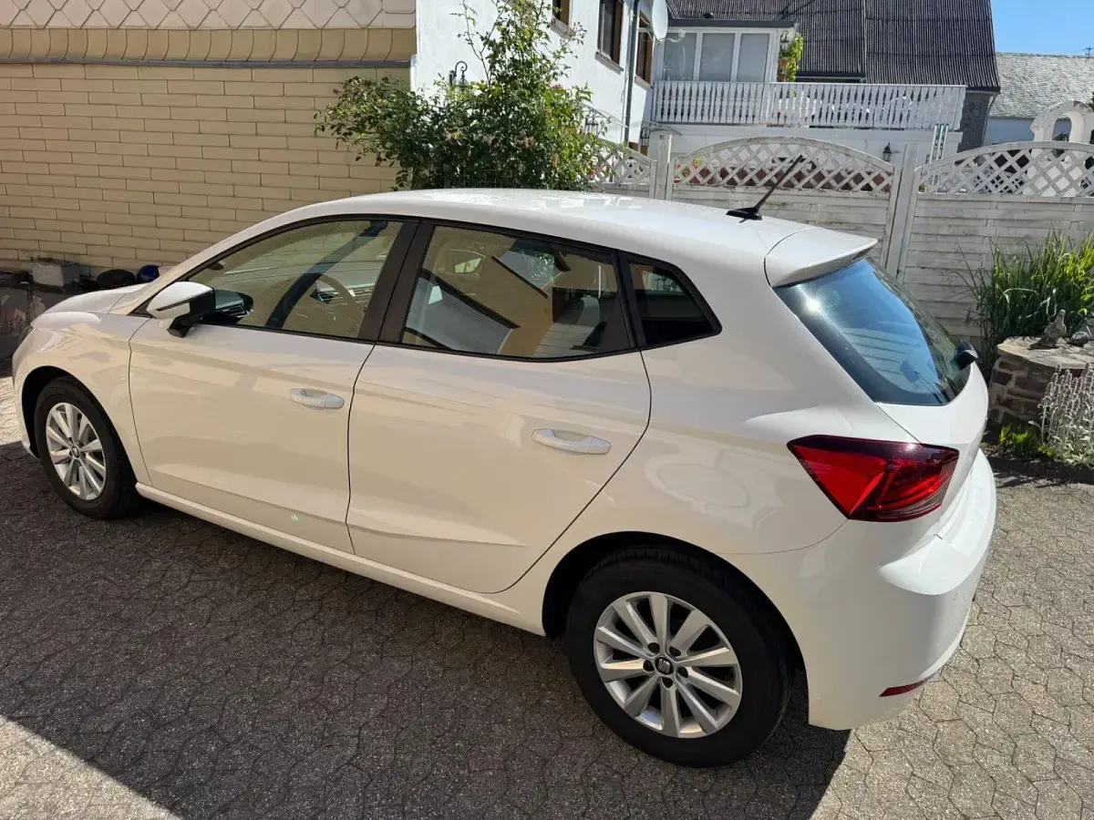 Gebraucht Seat Ibiza Style 95 PS (69 kW) 2019 Weiß Kleinwagen