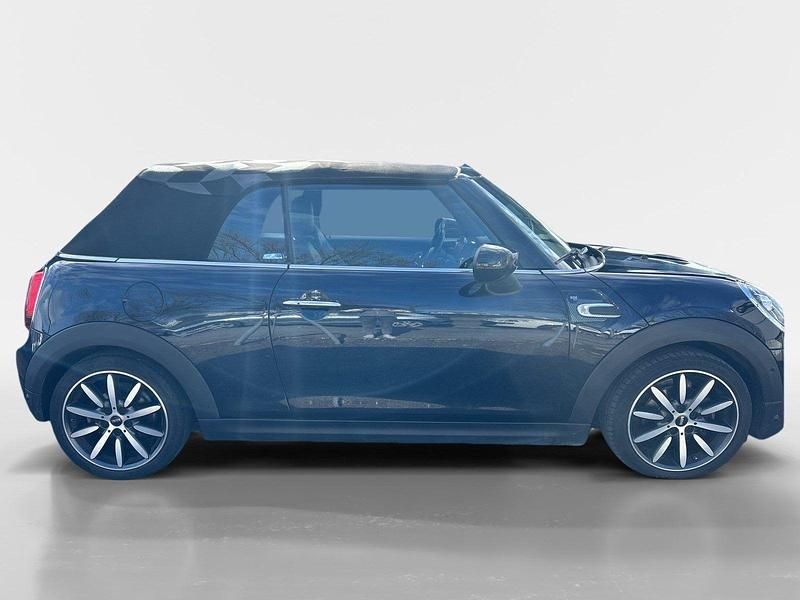 Second-hand Mini Cooper Cabriolet 136 CP (100 kW) 2021 Negru Cabrio