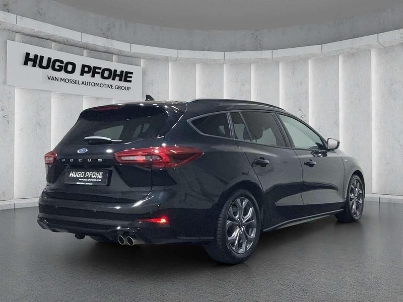 Gebraucht Ford Focus ST-Line X 155 PS (114 kW) 2024 Agate black metallic Kombi