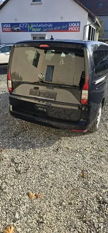 Gebraucht VW Caddy Maxi 122 PS (89 kW) 2021 Schwarz Van / Kleinbus
