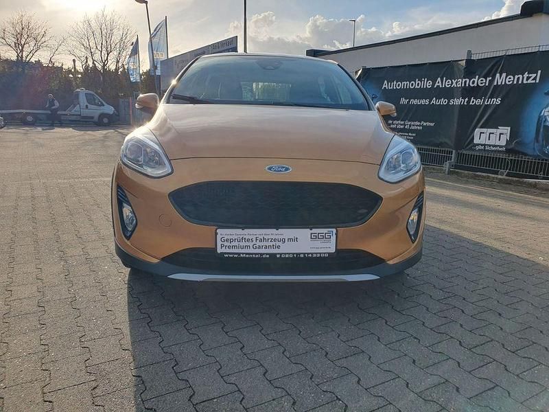 Gebraucht Ford Fiesta Active 140 PS (102 kW) 2019 Gelb Kleinwagen