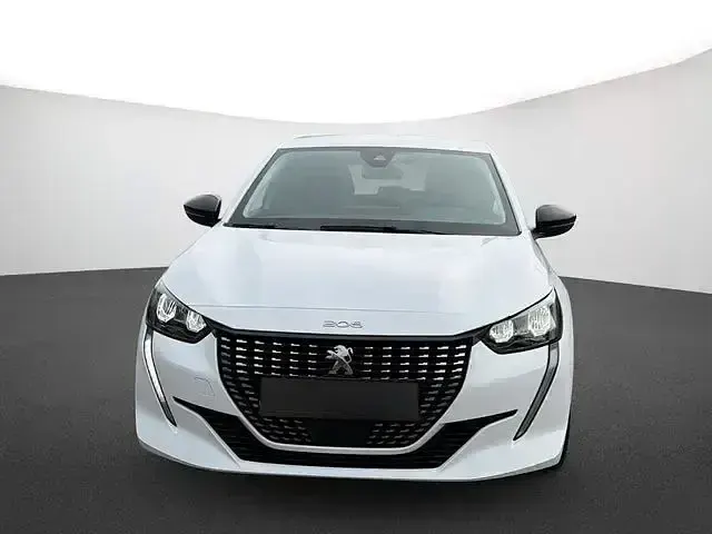 Gebraucht Peugeot 208 Allure 102 PS (75 kW) 2023 Lack weiss banquise/typ aussenverkleidung spiegel flach standard Kleinwagen