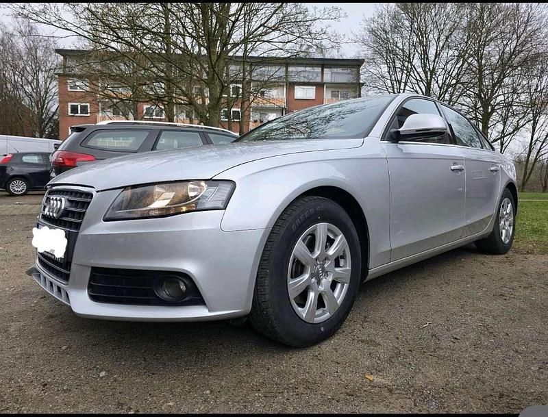 Gebraucht Audi A4 Attraction 120 PS (88 kW) 2008 Grau Limousine