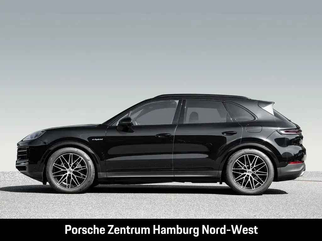 Gebraucht Porsche Cayenne 470 PS (345 kW) 2025 Schwarz SUV