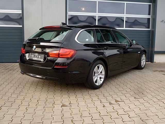 Gebraucht BMW 520 184 PS (135 kW) 2012 Schwarz Kombi