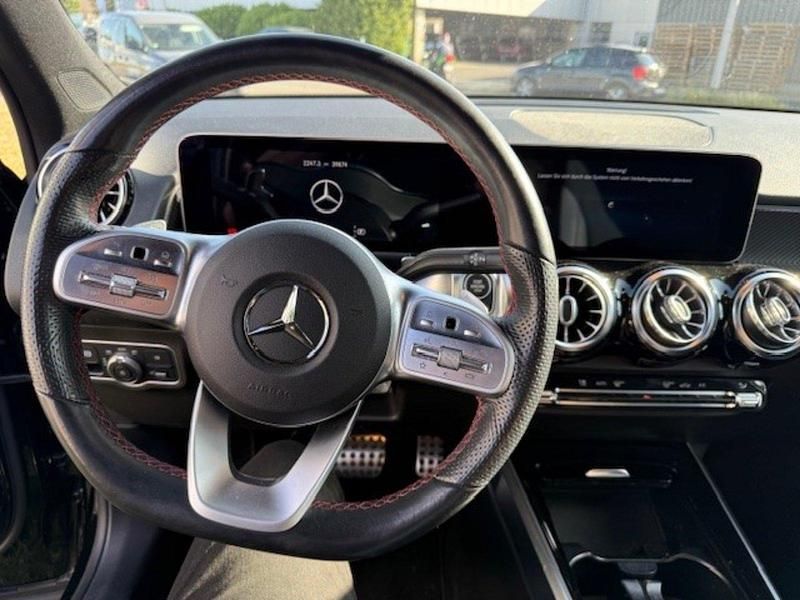 Gebraucht Mercedes GLB200 AMG 163 PS (119 kW) 2020 Schwarz SUV