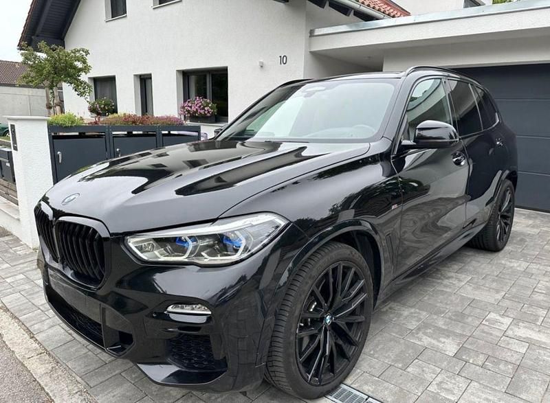 Schwarz Gebraucht 2019 BMW X5 Comfort Edition SUV | 46.000 € - Bild 1/4
