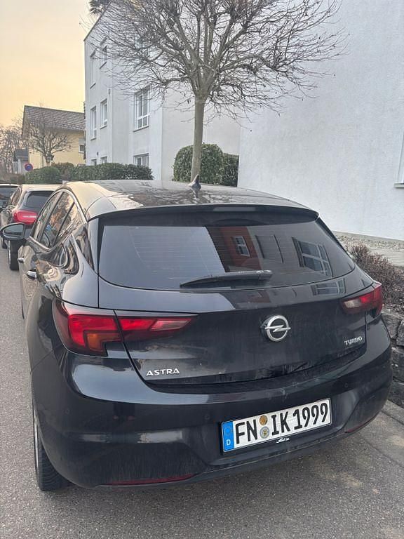 Gebraucht Opel Astra Innovation 125 PS (91 kW) 2016 Schwarz Limousine