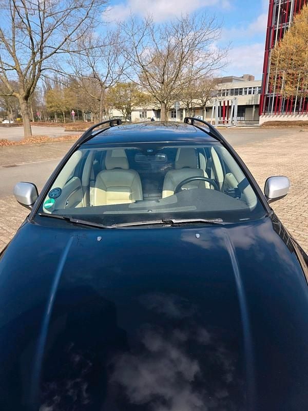 Gebraucht Volvo XC70 163 PS (119 kW) 2010 Schwarz Kombi