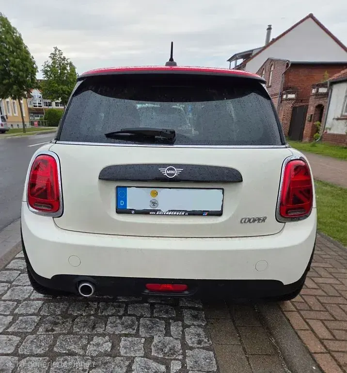 Gebraucht Mini Cooper 136 PS (100 kW) 2020 Weiß Kleinwagen